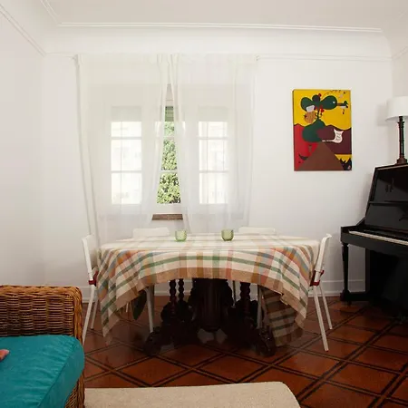 Ola ! Central Lightning Quiet View Garden 10mn Airport Apartamento Lisboa